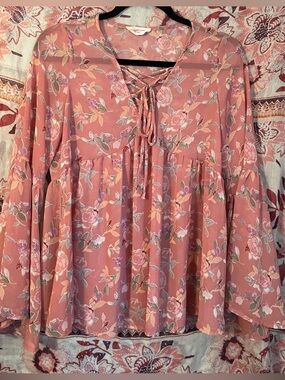 Peach Love California Floral Lace-Up Peasant Top - Dusty Pink